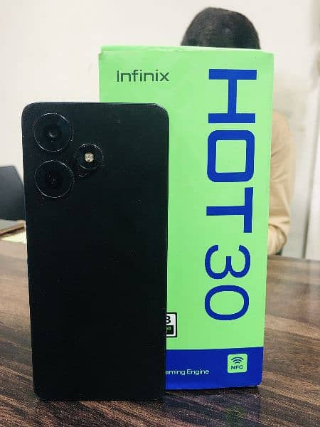 infinix hot 30 8+8 128 2