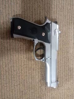 Silver Beretta 92  Air Gun