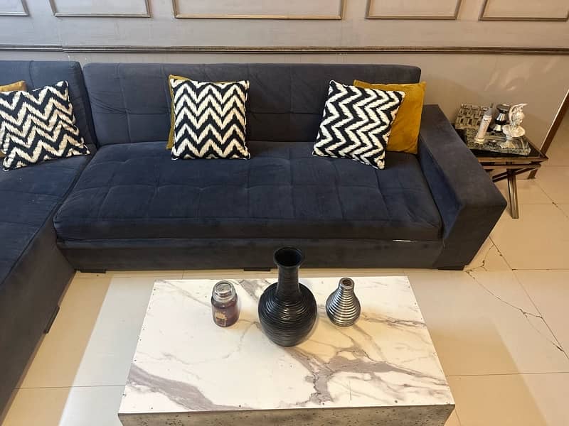 L Shaped Sofa with Centre Table 2