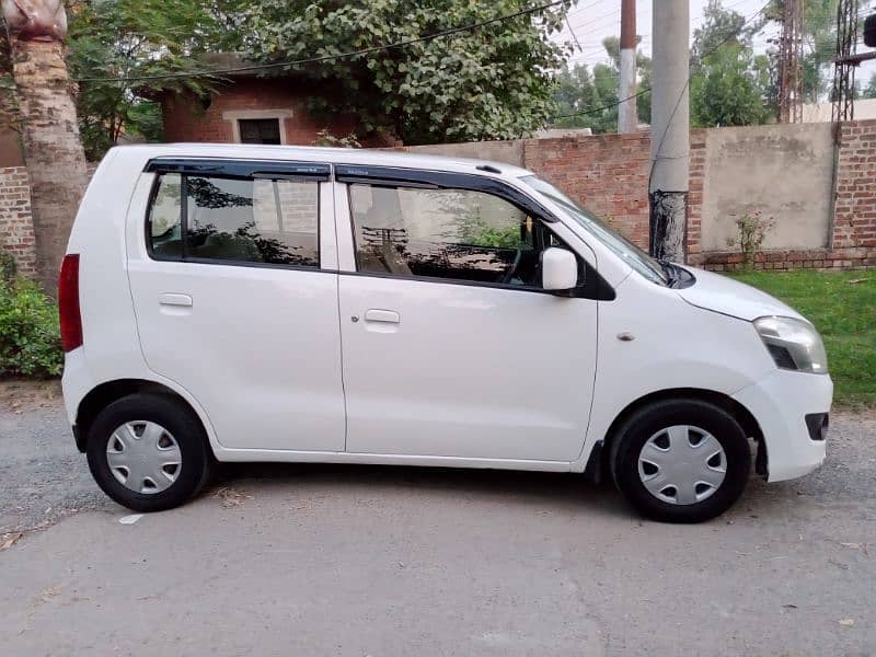 Suzuki Wagon R VXL Model 2016 (AC Working) 6