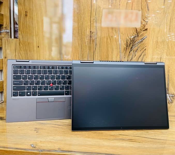 Thinkpad X1 yoga i5 10th Gen 16Gb Ram 256GbSSD Intel Iris Xe GPU 1