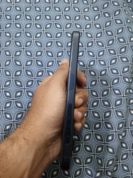 Iphone 15 pro jv 128gb blue titanium 3