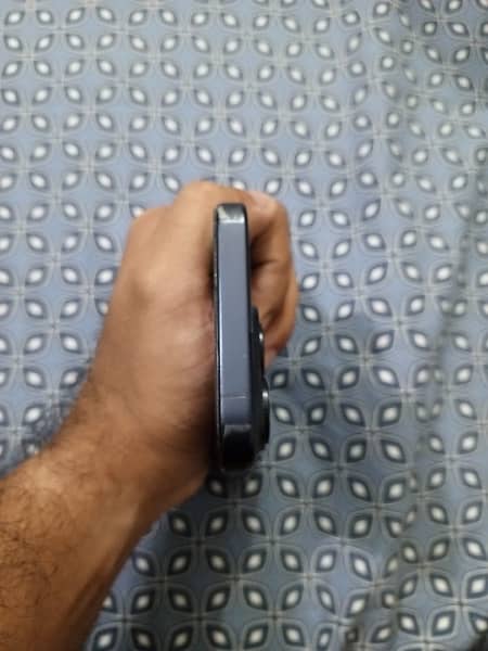 Iphone 15 pro jv 128gb blue titanium 4