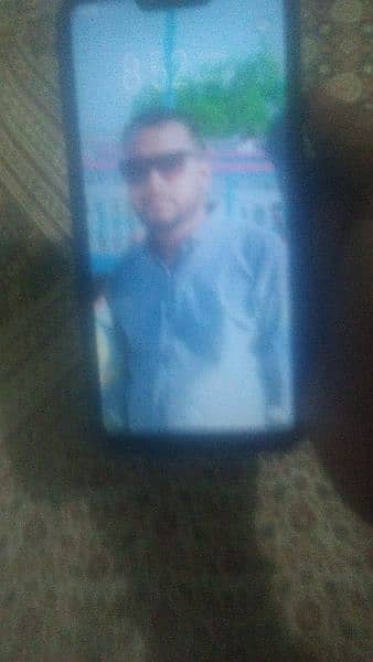 viov y83 new condition mobile hai all ok mobile theek hai 0