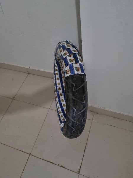 Ybr Suzuki Honda tyre imported 7k 2