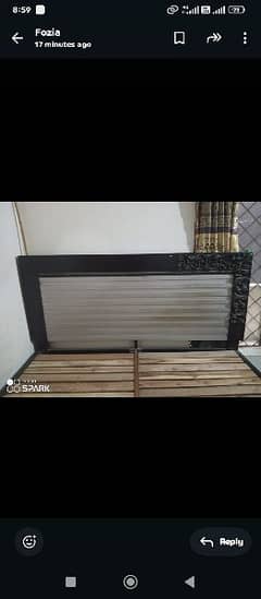 bhot mazboot bed ha without mattress urgent sale