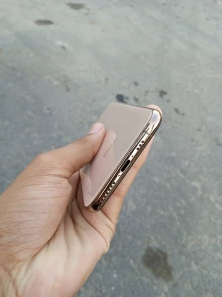 Iphone Xs 512GB GOLD* 2