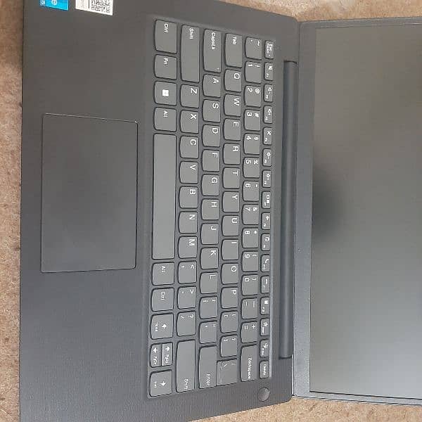 lenovo core-i5 laptop 1