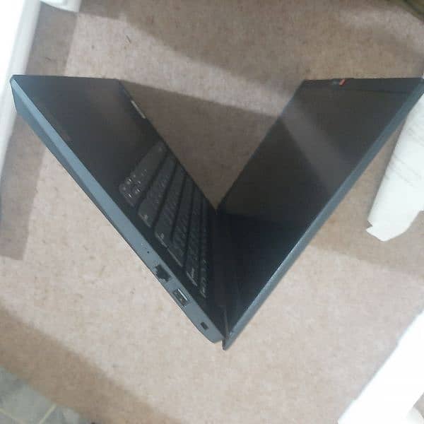 lenovo core-i5 laptop 4