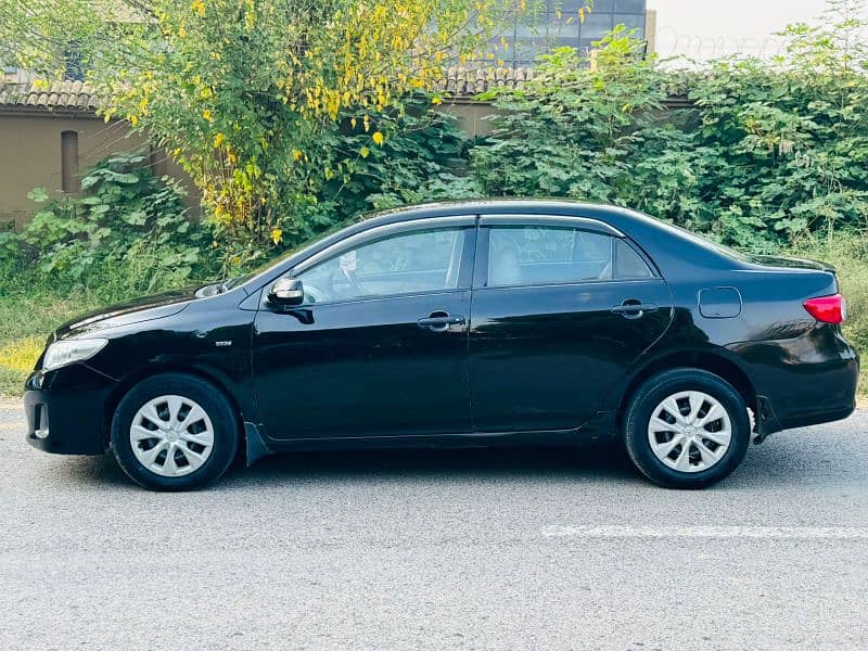 Toyota Corolla XLI 2012 3