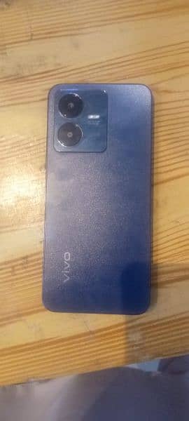 Vivo y22 4