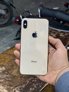 i phone xsmax 64 gb Non pta but sim working