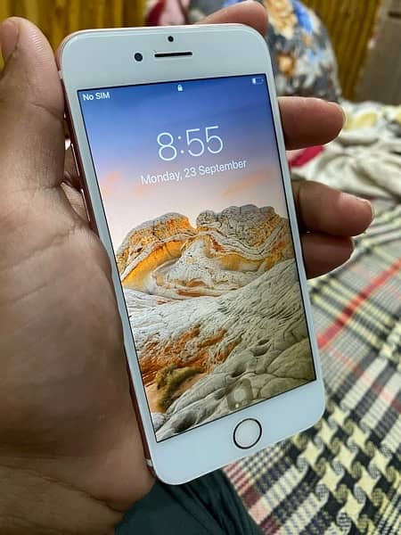 i phone 7… 10/10 condition urgent sale 2