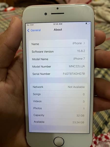 i phone 7… 10/10 condition urgent sale 8