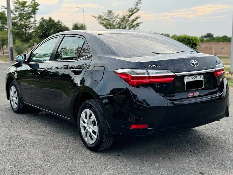 Toyota Corolla GLI 2019 1