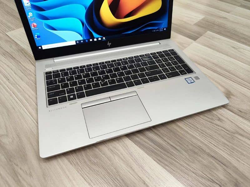 HP "new logo" EliteBook 850 G5  i5 8th Gen  16GB/256GB 15.6" Numeric 2