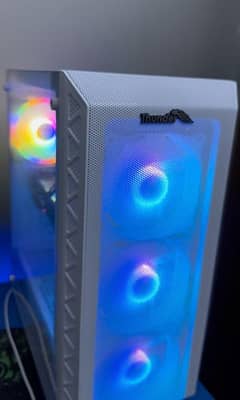 Thunder Furor RGB White Case with 4 RGB fans side glass 0