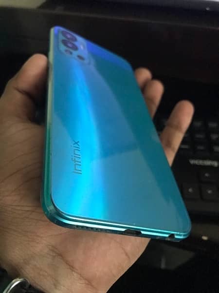 Infinix Hot 12 1