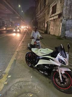 Yamaha R6