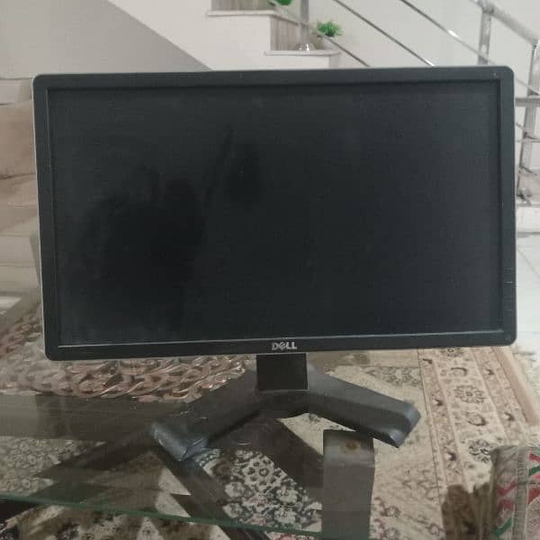 genuine condition moniter koi kharabi nai ha 0