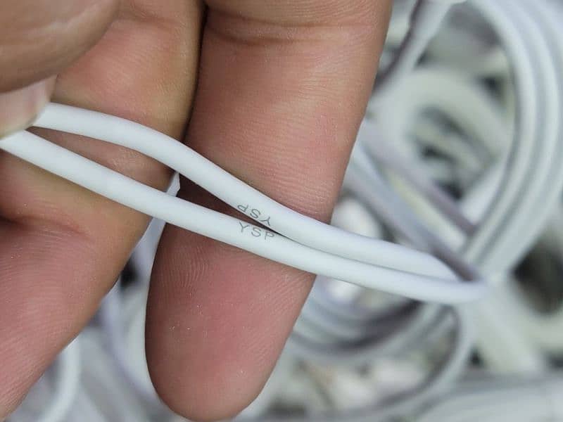 iPhone's original 5-watt charger cable 3