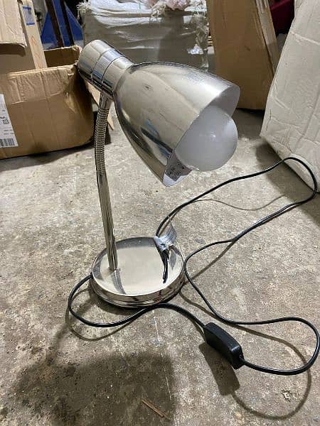 Metal-Finished Table Lamp Eye-Caring E27 3-Way Dimmable Student Read 1