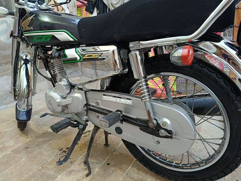 Honda CG 125 2023 6