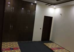 Rooms For Rent Near to (UMT, UCP and Bahria University)