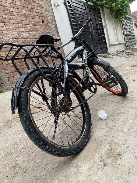 Cycle for Sale New condition urgent sale ph#03271444004 whatsapp 3