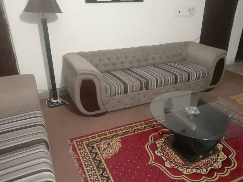 King size sofa . . . . 03396161061 1