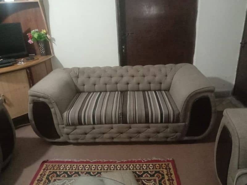 King size sofa . . . . 03396161061 3