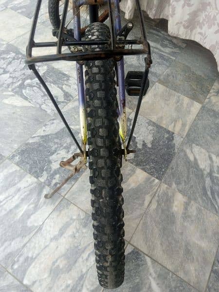 Phoenix bicycle good condition 3