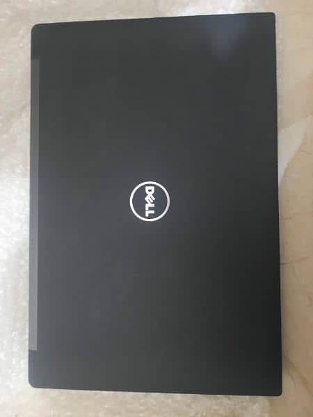 Dell latitude E7480 i5 7 generation 4