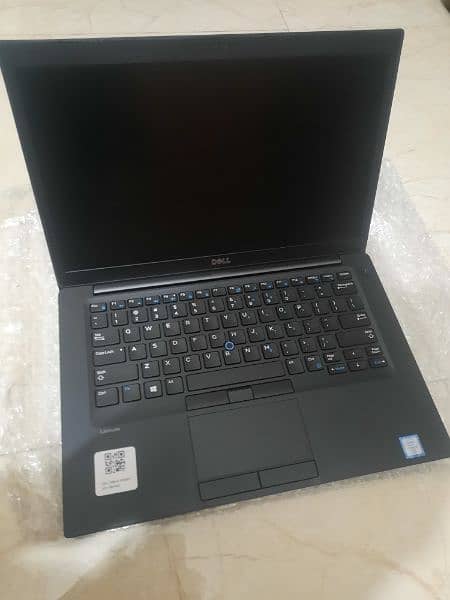 Dell latitude E7480 i5 7 generation 5