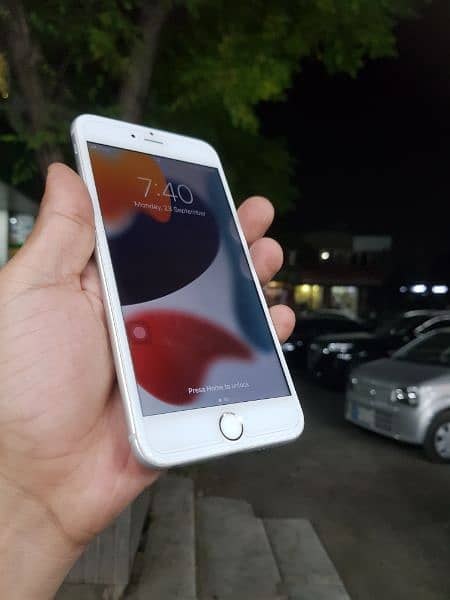 iPhone 6s plus full box 64 GB pta approved  new condition original 2