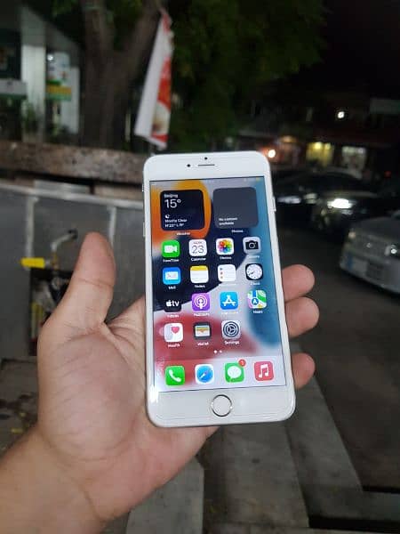 iPhone 6s plus full box 64 GB pta approved  new condition original 9