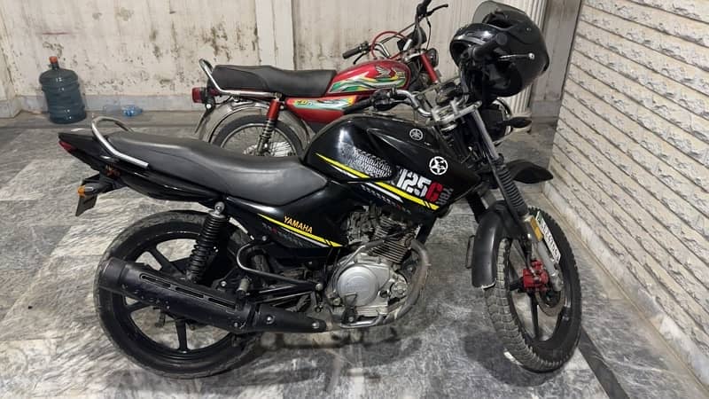 Yamaha ybr 125G 0