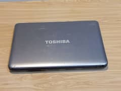 Toshiba Satellite C850 - B560