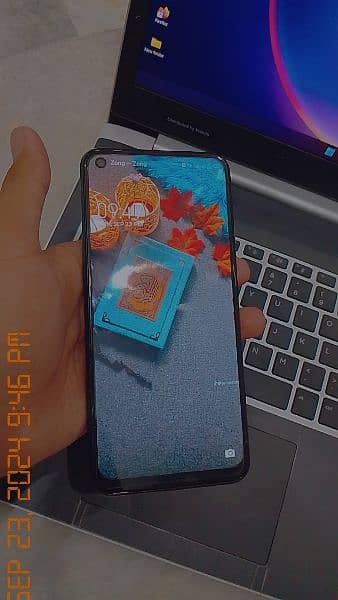 Techno camon 15 4 gb 64 gb original 10 by 10 with box 3