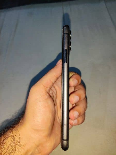 iphone 11 JV 64GB 2