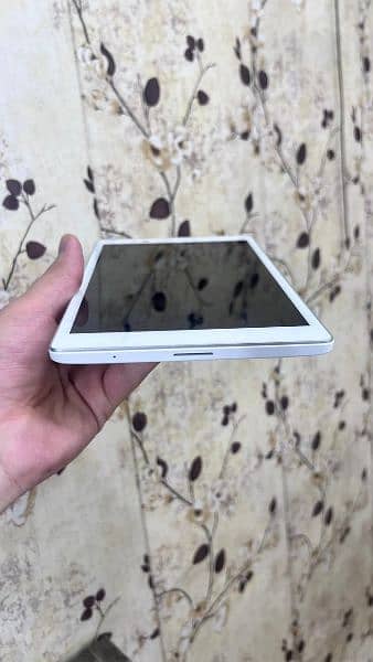 Lenovo Tab 8 1