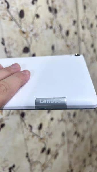 Lenovo Tab 8 5