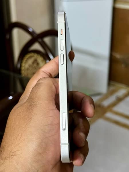 iPhone 12 White Non-PTA 128GB with Box Supported iOS 18 3