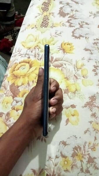 used condition 90% pta proof modle samsung galaxy note 8 3