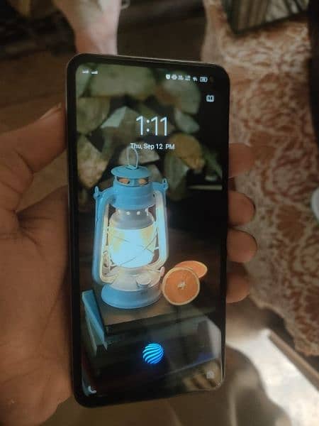 vivo v17  8/256  PTA approved, display finger, totally original 2