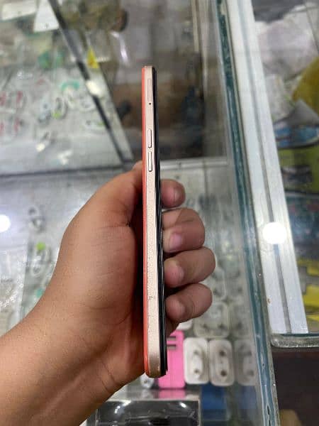 oppo F17 1