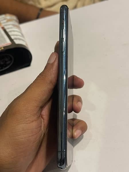 iPhone 11 pro max 256Gb factory unlock 6