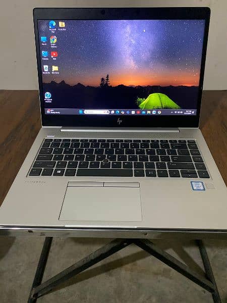 hp elitebook 840 g5 
32gb ram, i7 8th gen, & 512gb nvme 2 ssd 3