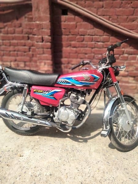 HONDA CG 125 for sale in low price 6