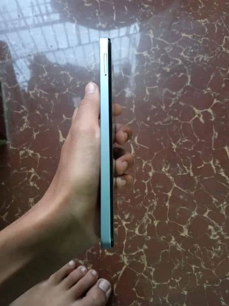 Tecno spark 20 with box and warranty card 3